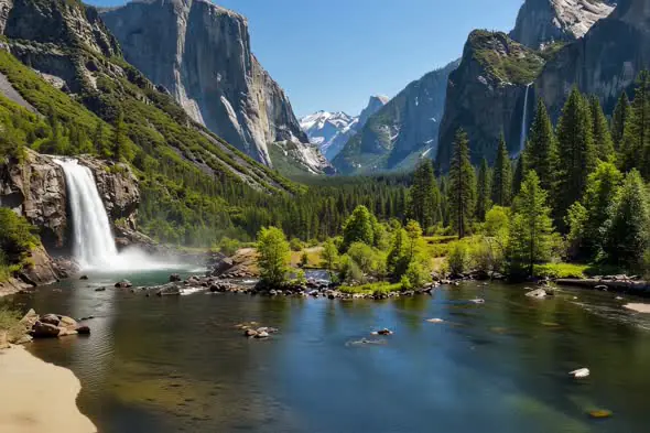 Majestic Yosemite Valley Landscape Waterfall Mountain Scenery