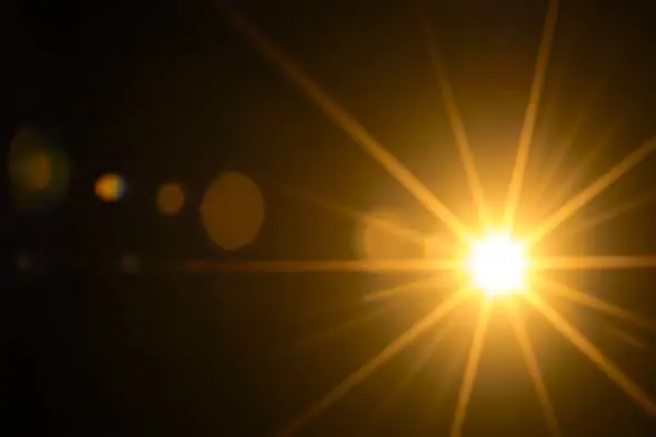 Radiant Golden Starburst Effect