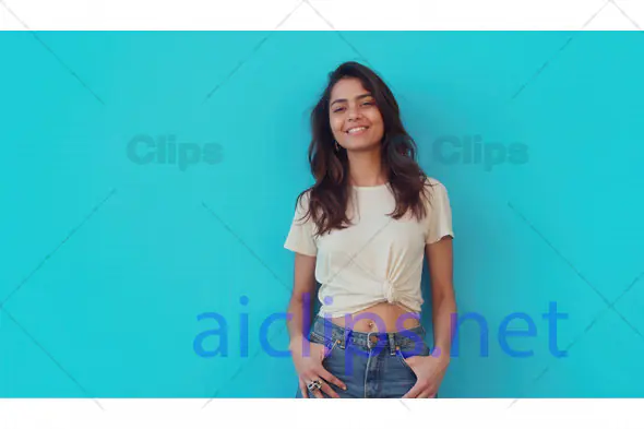 Casual Smiling Woman in White T-Shirt